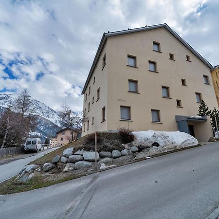 Ferienwohnung Chesa Ladina - Zuoz Exterior foto