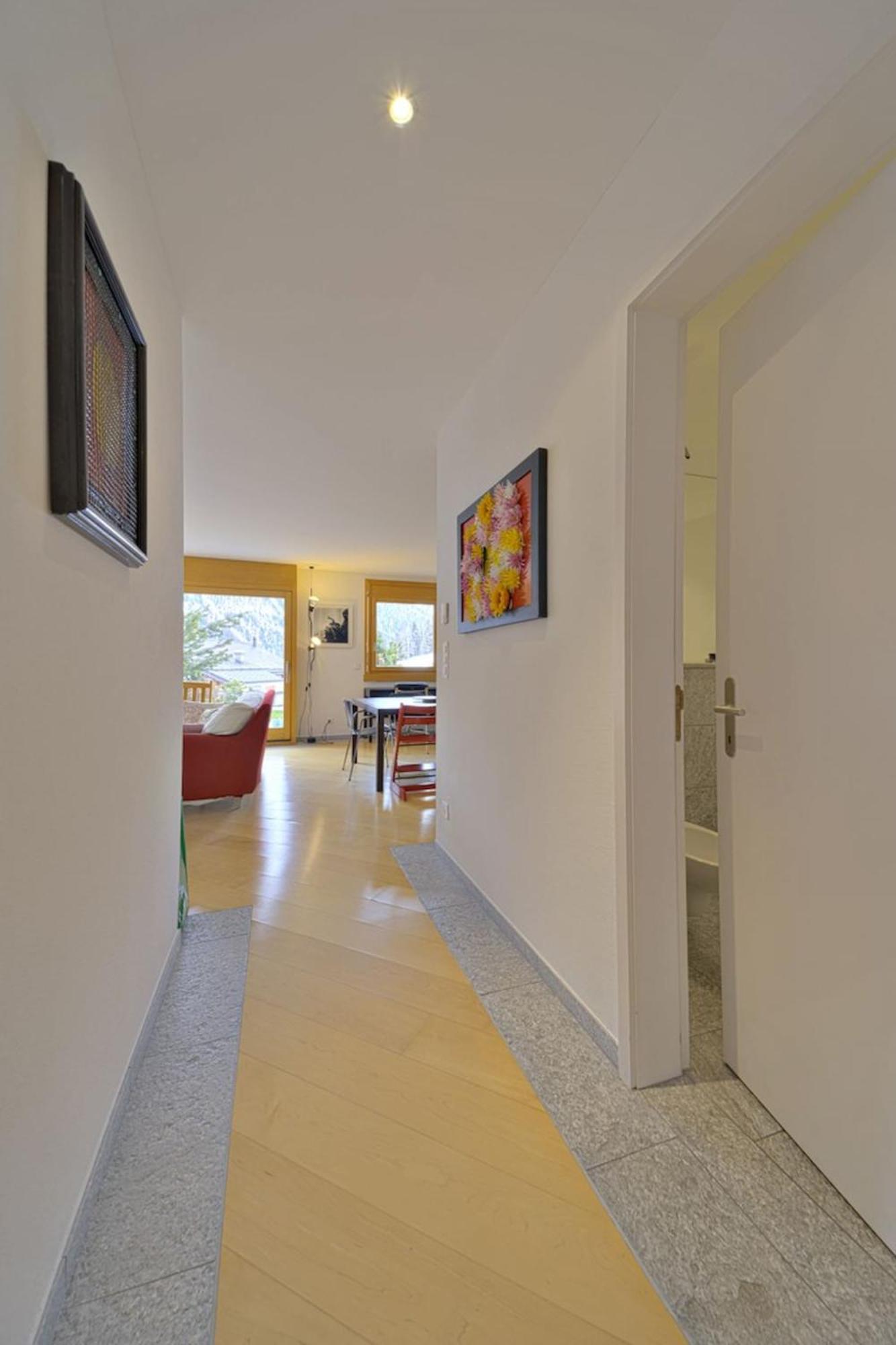 Ferienwohnung Chesa Ladina - Zuoz Exterior foto